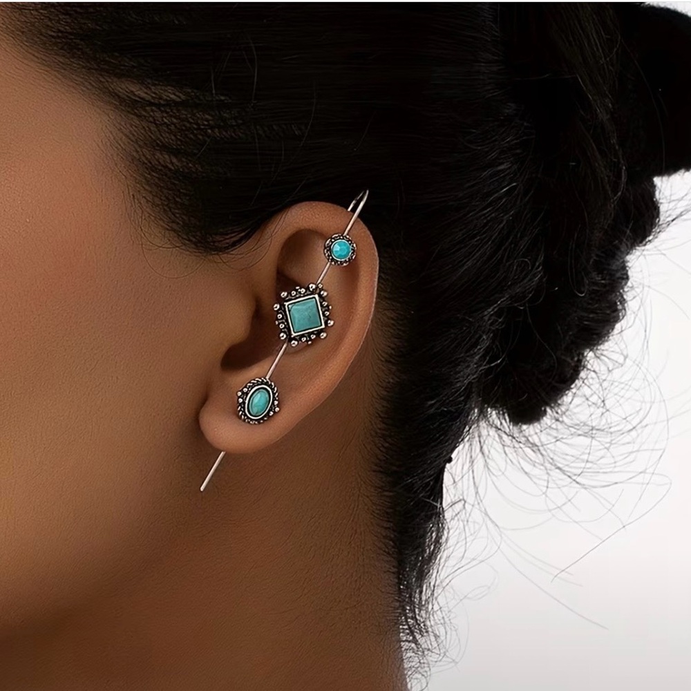 Elegant Silver and Turquoise Earring Pin